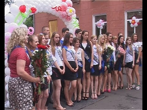 Мэр Одессы поздравил выпускников школ №4, 14 и 71