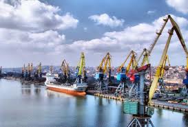 В январе украинские порты нарастили переработку грузов