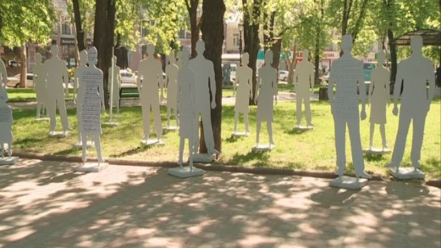 «Невидимые»: арт-инсталляция в Одессе