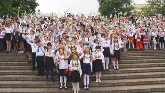 Флешмоб в Одессе. «Ми діти твої — Україно!»