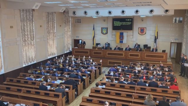 Запитати в депутатів: як живеться народним обранцям Одещини?