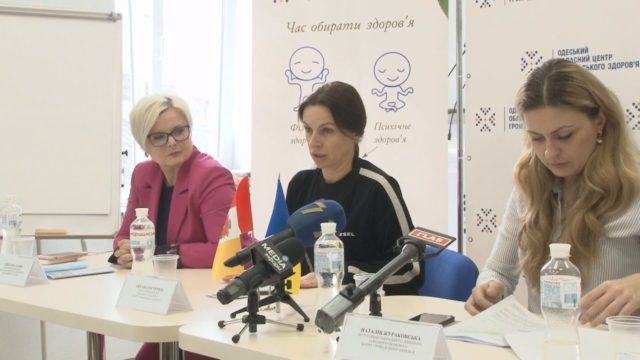 В Одесі відбувся круглий стіл, присвячений питанням вакцинальної кампанії проти COVID-19